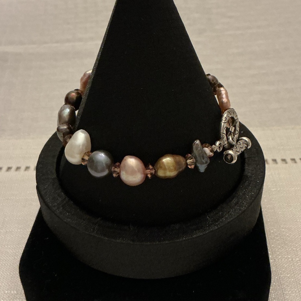 Baroque Pearl Beaded Bracelet - Picture 2 of 4